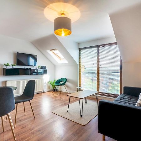 Апартаменты Titanic View Penthouse - Gated Complex - Parking Белфаст Экстерьер фото